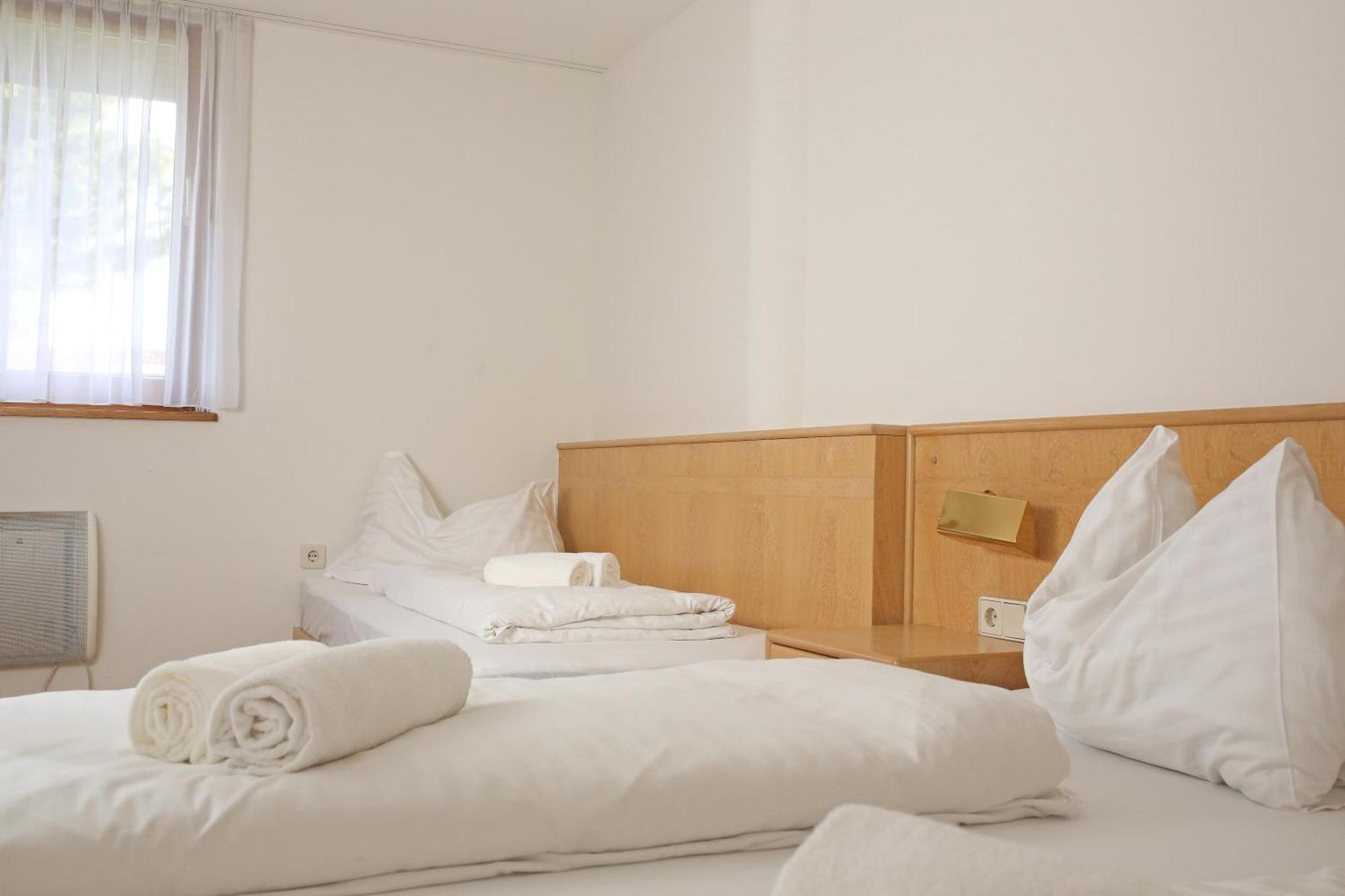 Self-Check In Apartmenthotel Seeglueck เพิร์ทชาค อัม เวิร์ทเทอร์ซี ภายนอก รูปภาพ