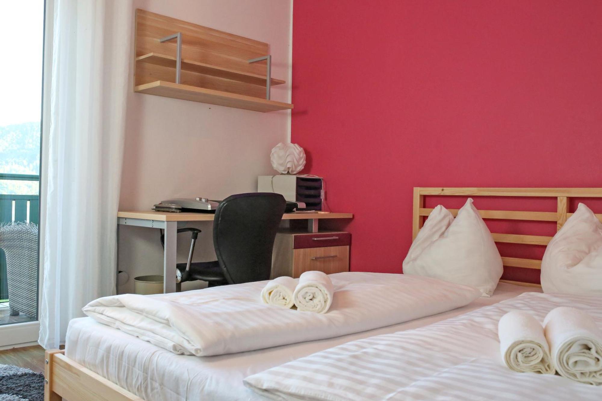 Self-Check In Apartmenthotel Seeglueck เพิร์ทชาค อัม เวิร์ทเทอร์ซี ภายนอก รูปภาพ