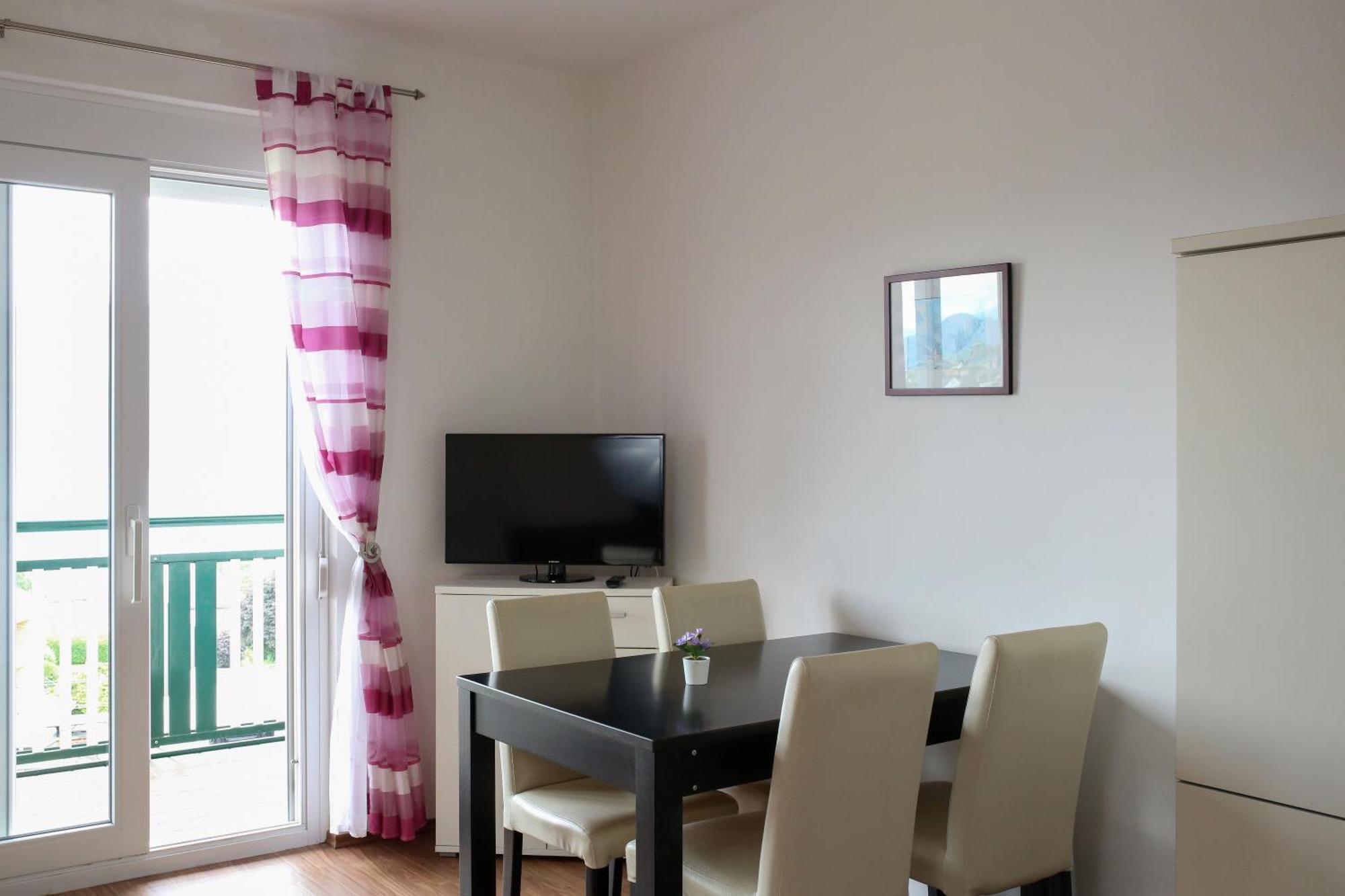 Self-Check In Apartmenthotel Seeglueck เพิร์ทชาค อัม เวิร์ทเทอร์ซี ภายนอก รูปภาพ